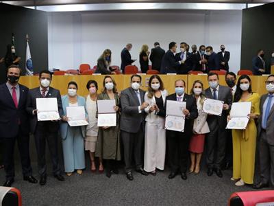 Foto da Notícia: Bancada de Mato Grosso toma posse no Conselho Federal da OAB