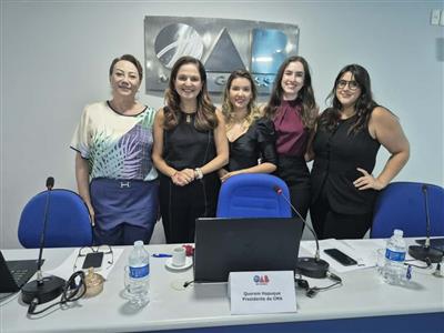 Foto da Notícia: Gisela Cardoso e Maria Helena Póvoas compartilham com advogadas vivências e práticas eficazes nos tribunais