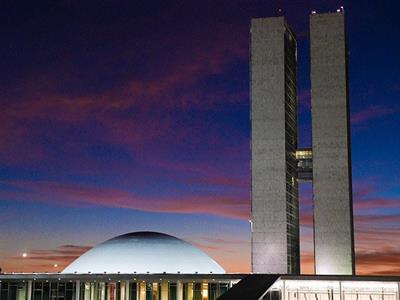 Foto da Notícia: OAB-MT colabora com comissão do Senado que elabora Estatuto do Pantanal